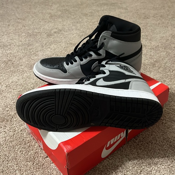 💥Jordan 1 Retro High Shadow 2.0🔥 - Picture 2 of 3